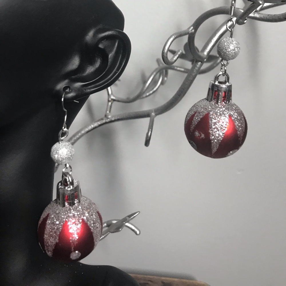 Red And Silver Shiny Ball Holiday Christmas